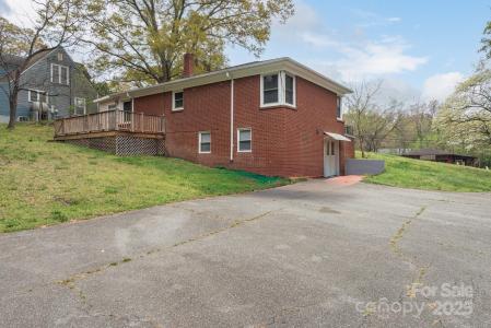 668 Riverside Drive, Lincolnton, Северная Каролина 28092, Соединенные Штаты