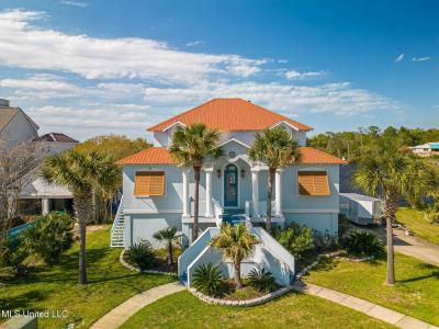 11 Rivers Bend Drive, Gulfport, Mississippi 39507, USA