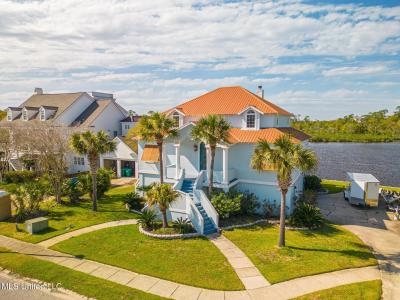 11 Rivers Bend Drive, Gulfport, מיסיסיפי 39507, ארצות הברית של אמריקה