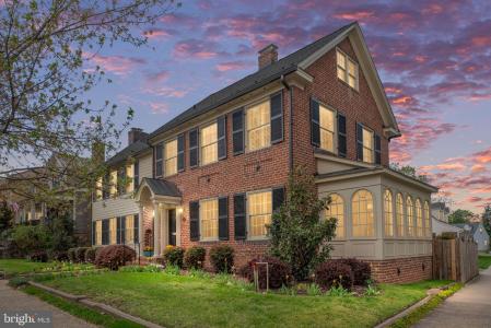701 Hanover Street, Fredericksburg, Virginia 22401, USA