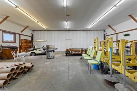 51028 State Route 14, East Palestine, Ohio 44413, USA
