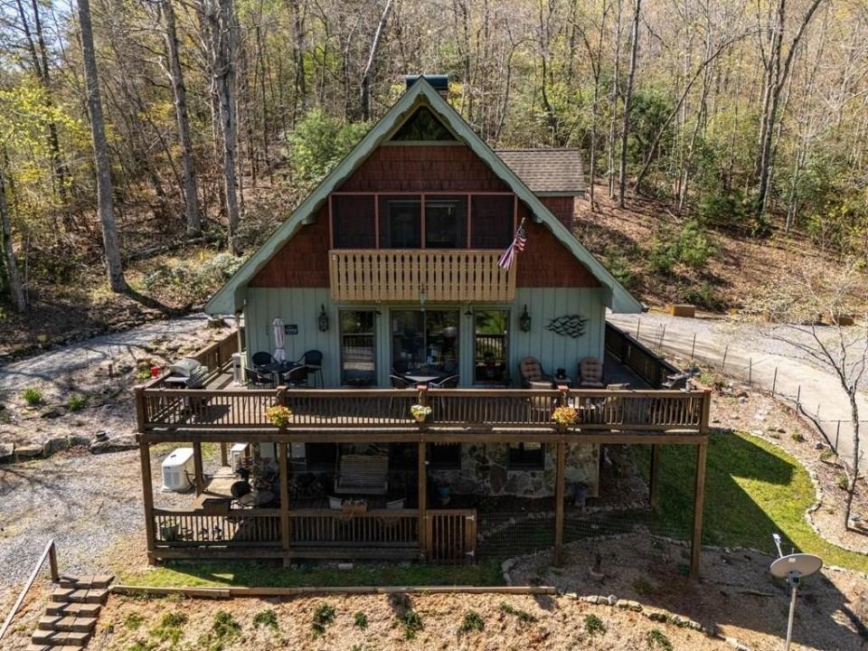 206 Peckerwood Road, Hayesville, Carolina Del Norte 28904, Estados Unidos