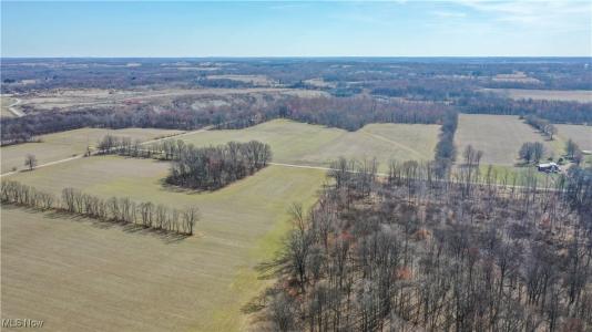 Poland, Ohio 44436, USA