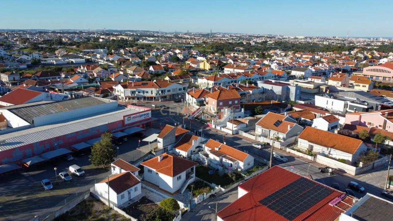 Almada, Setubal 2820-287, Portugal