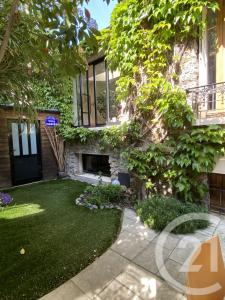 Montrouge, Île-de-France 92120, France