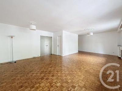 Chaville, Île-de-France 92370, France