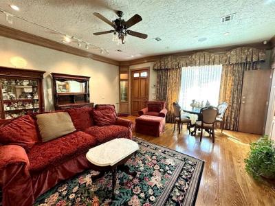 506 W Chickasha Avenue, Chickasha, Oklahoma 73018, USA