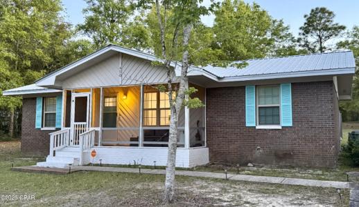 450 Roberts Drive, Defuniak Springs, Florida 32433, USA