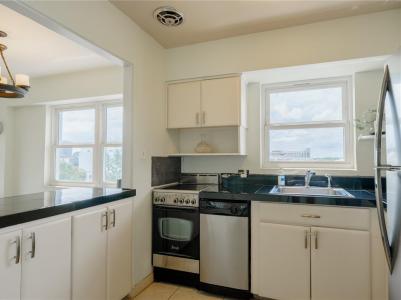 750 Burlington Avenue N , 5D, St Petersburg, Florida 33701, Estados Unidos