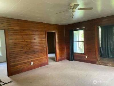 137 Glenoma Road, Glenoma, Washington 98336, USA