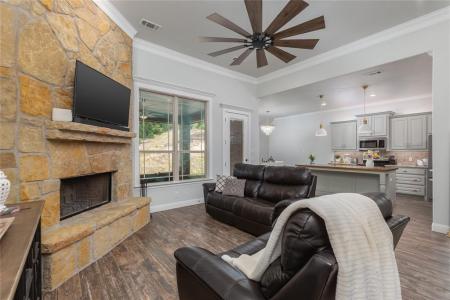 1033 Tex Lane, Springtown, Texas 76082