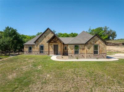 1033 Tex Lane, Springtown, Texas 76082