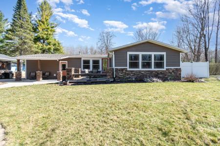3901 W Thendara, Gladwin, Michigan 48624, USA
