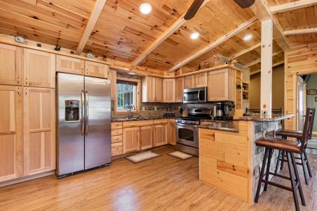 3901 W Thendara, Gladwin, 密西根州 48624, 美國