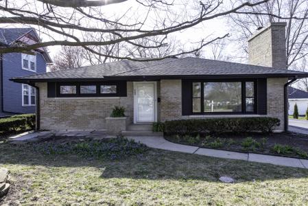 400 S Lake Street, Grayslake, Illinois 60030, USA