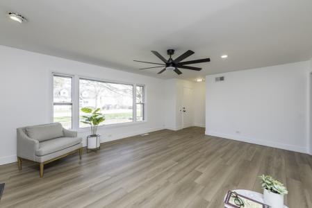 400 S Lake Street, Grayslake, Illinois 60030, USA