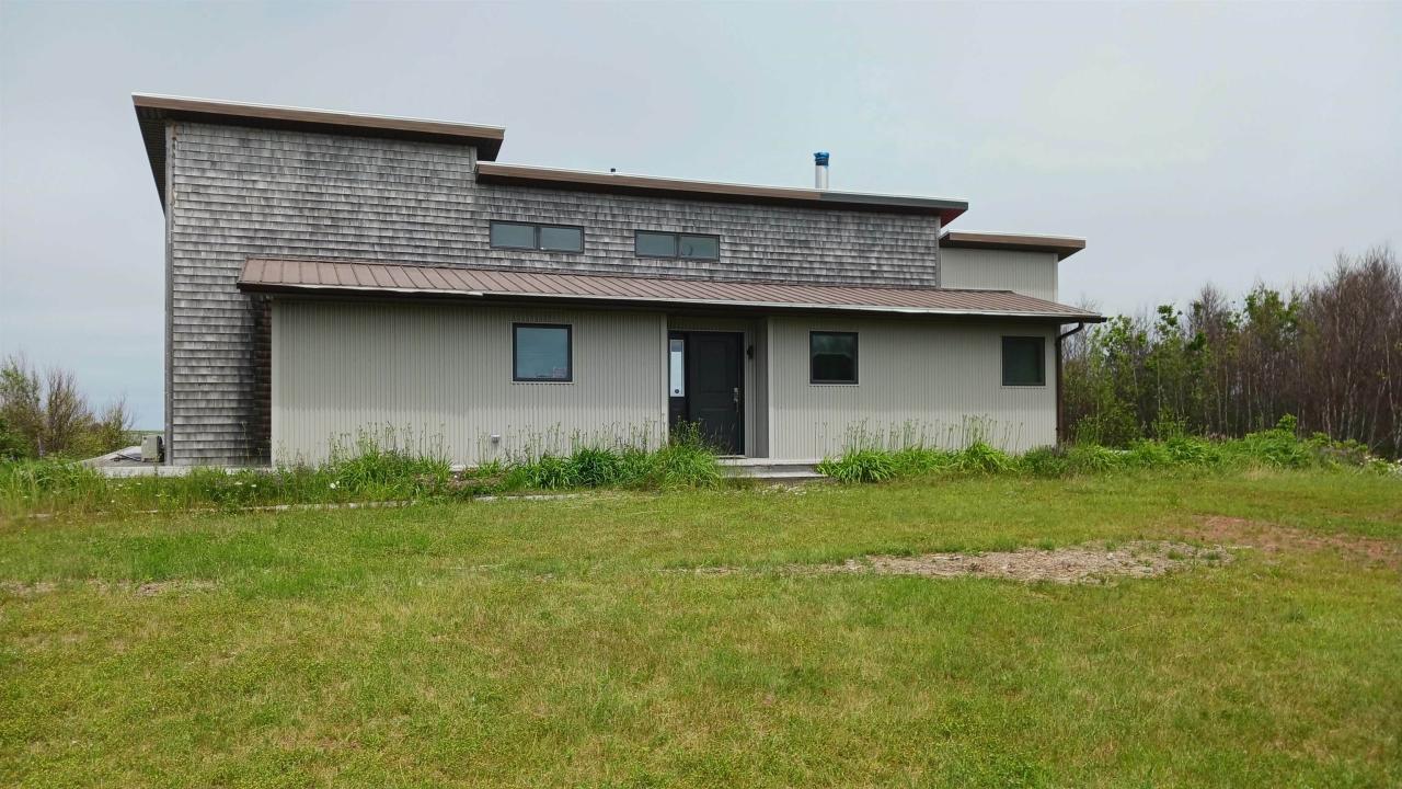 157 TROUT LAKE ROAD, West St. Peters, Ilha De Prince Edward C0A 1S0, Canadá