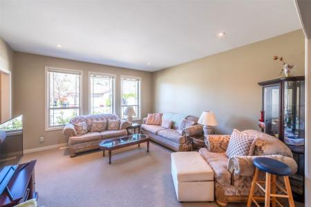 6679 OXBOW CRESCENT, Oliver, Colombie-Britannique V0H 1T4, Canada
