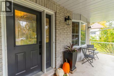 8 MCKAY STREET, Minden Hills (anson), Ontario K0M 2K0, Canada