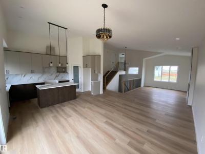 5413 60 AV, Vegreville, Alberta T9C 1J4, Canada