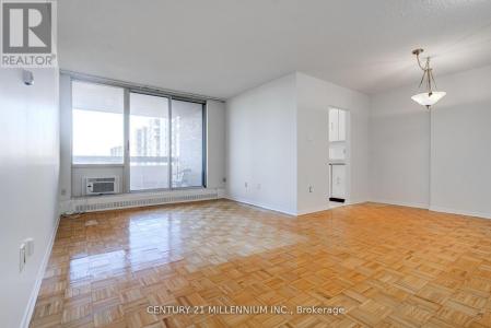 1615 BLOOR STREET, Mississauga (applewood), Ontario L4X 1S2, Canadá