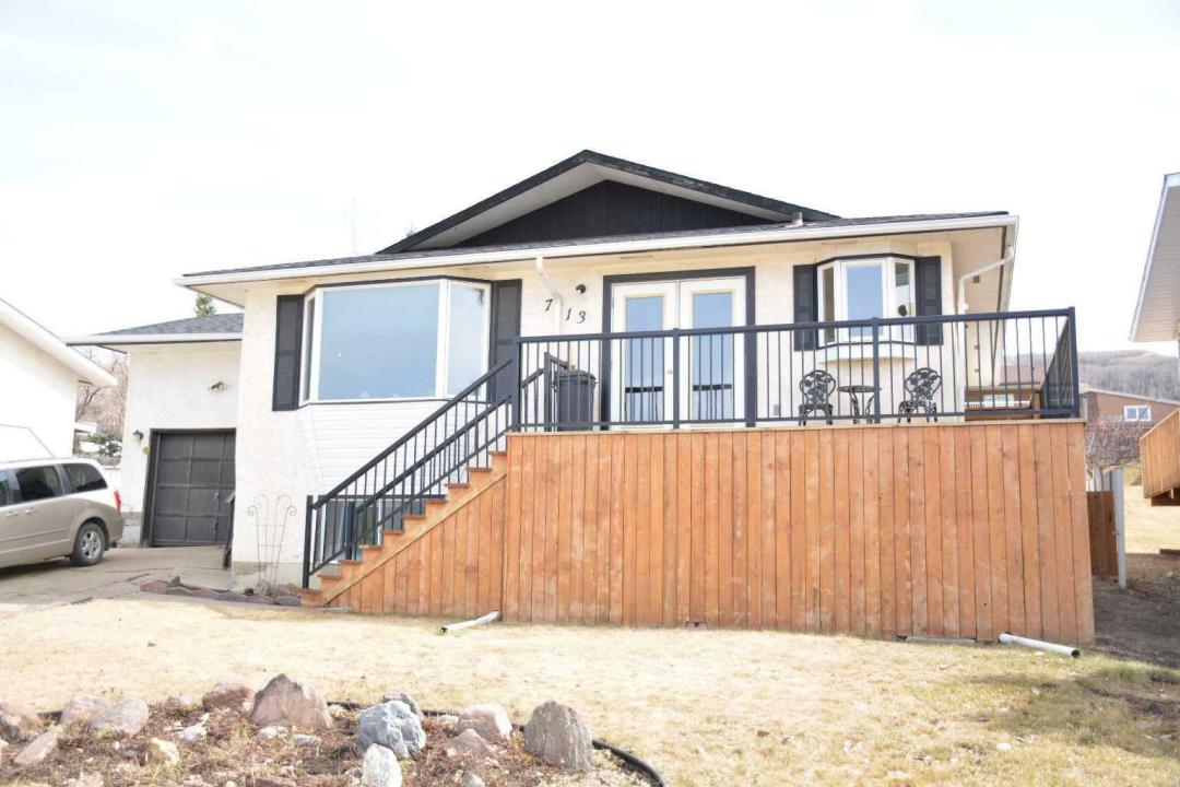 7113 99 STREET, Peace River, Alberta T8S 1B3, Kanada