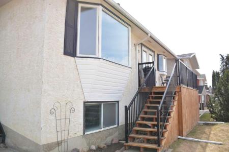 7113 99 STREET, Peace River, Alberta T8S 1B3, Kanada