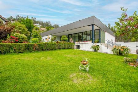 Santo Tirso, Porto 4825-420, Portugal