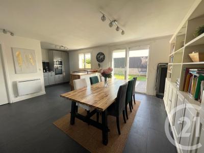 Chambly, Picardie 60230, France