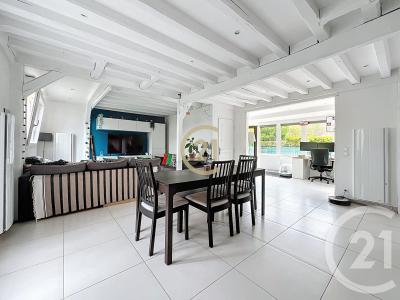 Neuville Sur Oise, Île-de-France 95000, France
