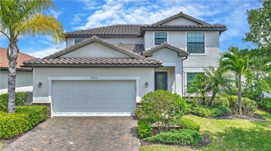 4363 Bismark Way, Naples, Florida 34119, USA
