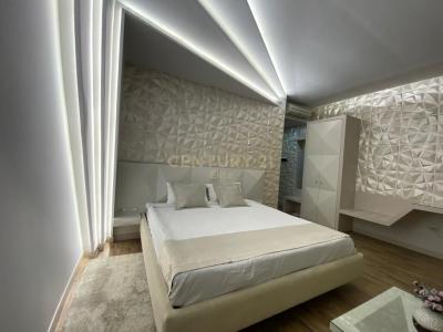Rruga e Elbasanit, Tirana, Albania