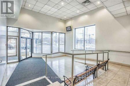25 AGNES STREET NORTH, Mississauga (cooksville), Ontario L5B 3X7, Canadá