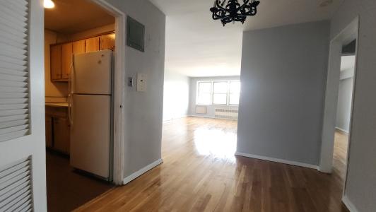 92-30 56th Ave, Unit 5F, Elmhurst, NY 11373, USA