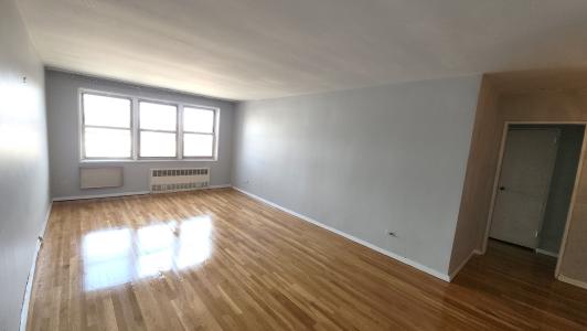 92-30 56th Ave, Unit 5F, Elmhurst, New York 11373