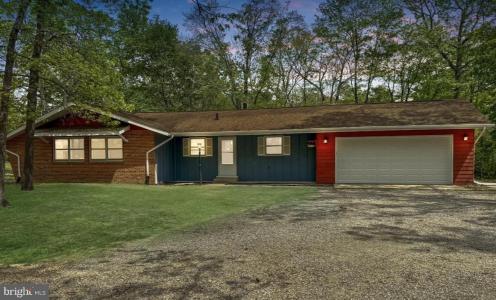 201 Hardwood Lane, Fredericksburg, Virginia 22408, USA