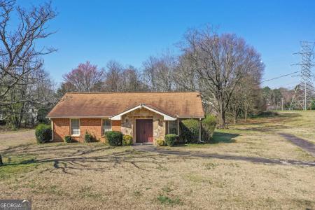 5611 N Lake Drive, Morrow, Georgia 30260, USA