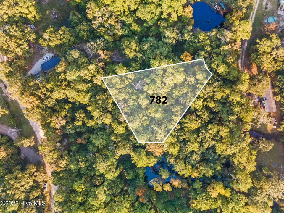 782 Pondview Drive SE, Bolivia, North Carolina 28422