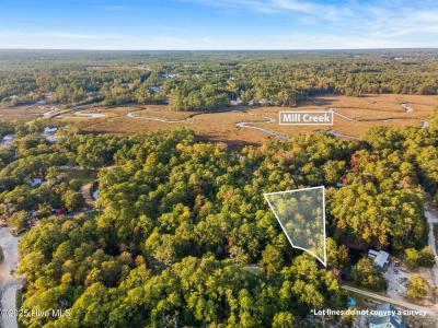 786 Pondview Drive SE, Bolivia, Carolina Del Norte 28422, Estados Unidos