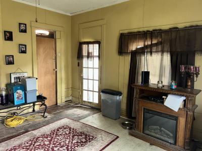221 S Levy St, Jasonville, Indiana 47438, États-Unis