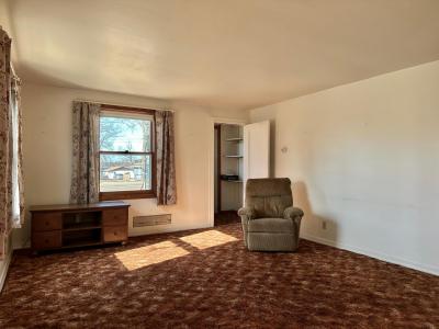 685 Main Street W, Isle, Minnesota 56342, Stati Uniti