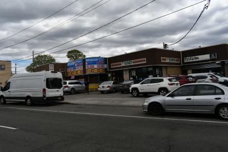 225-02-06-08-10-12-14 Jericho Turnpike Unit #8, Bellerose, 紐約州 11101, 美國