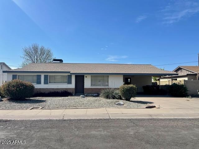 3339 W SHAW BUTTE Drive, Phoenix, Arizona 85029