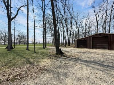 11145 N Frienship Rd, Martinsville, Illinois 62442, USA