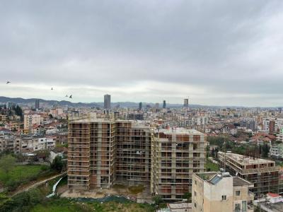 Ali Demi, Tirana, Albania