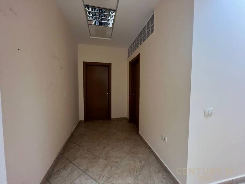 9 Katëshet, Tirana, Albanie