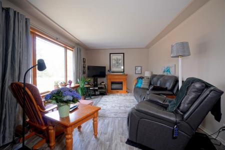 38 DIAMOND DRIVE, Portage La Prairie Rm, Manitoba R1N 3L5, Canadá