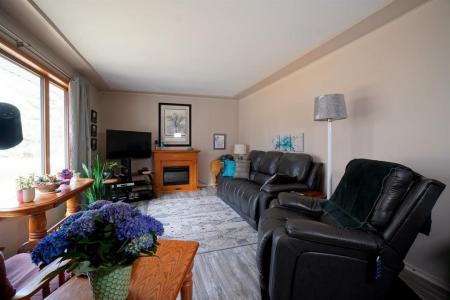 38 DIAMOND DRIVE, Portage La Prairie Rm, Manitoba R1N 3L5, Canadá