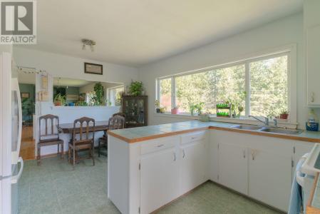 11228 CHEMAINUS ROAD, Saltair, كولومبيا البريطانية V9G 1Y7, كندا