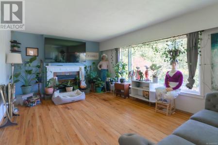11228 CHEMAINUS ROAD, Saltair, كولومبيا البريطانية V9G 1Y7, كندا